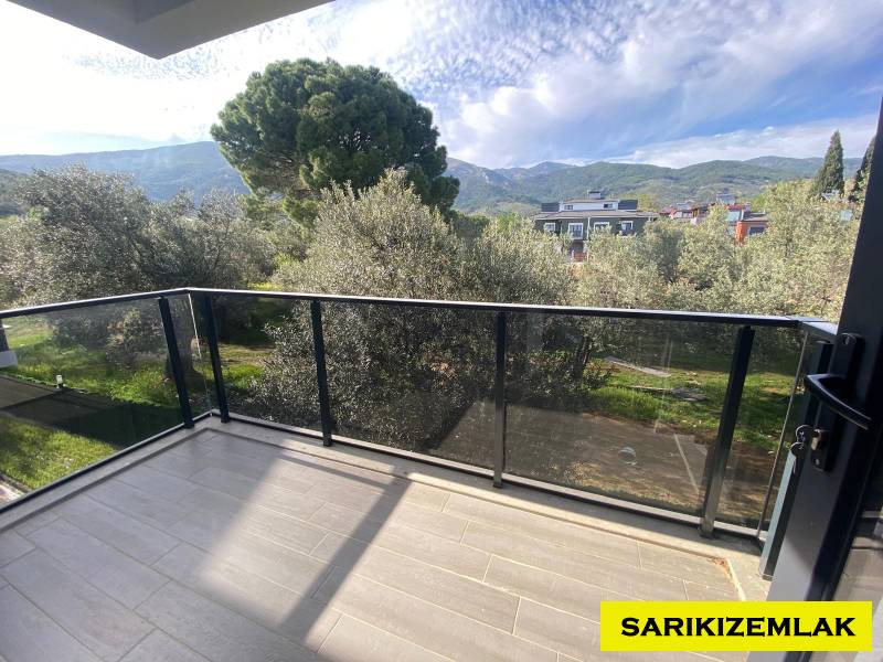 Edremit Güre Mah`da5+1  Villa. - 3